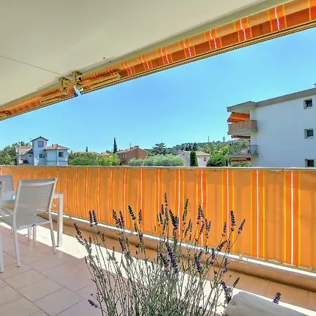 High Standard Br Design Flat For Family Ppl Swimming Pool Free Parking Big Balcony Apartment Antibes