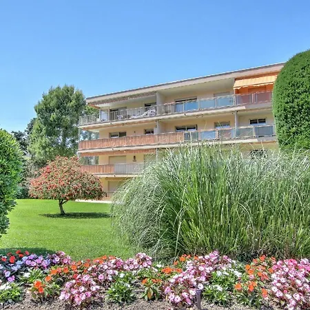 Apartment High Standard Br Design Flat For Family Ppl Swimming Pool Free Parking Big Balcony
